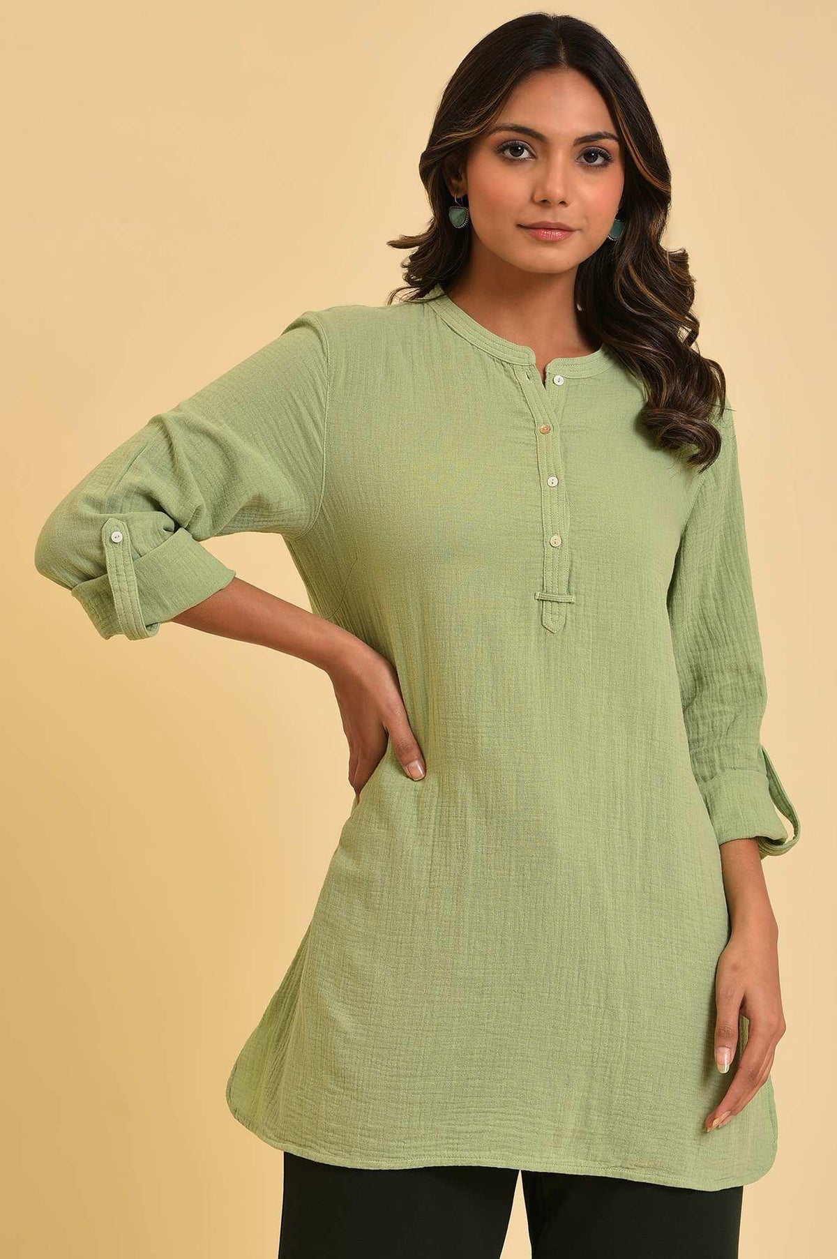 Green Solid Cotton Casual Top - XS