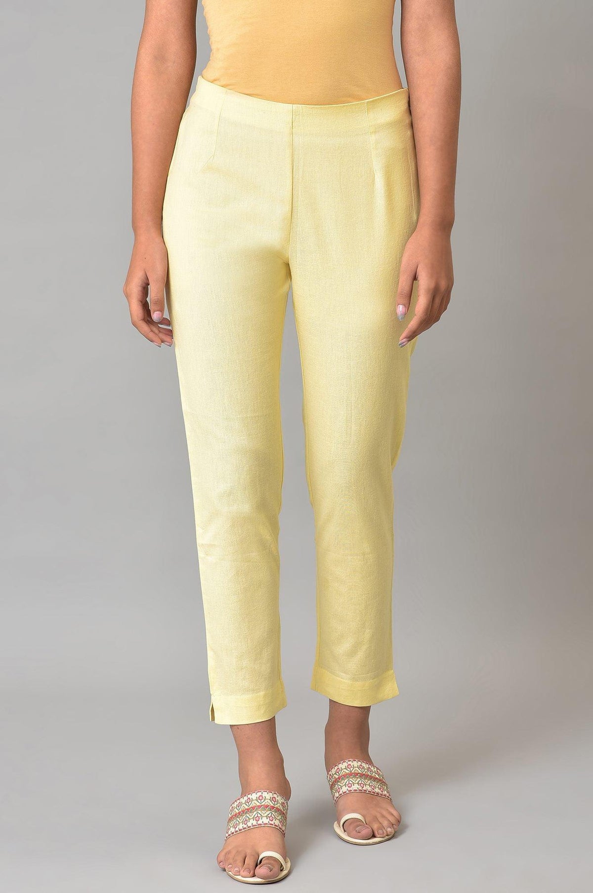 Lemonade Yellow Solid Slim Pants - XS