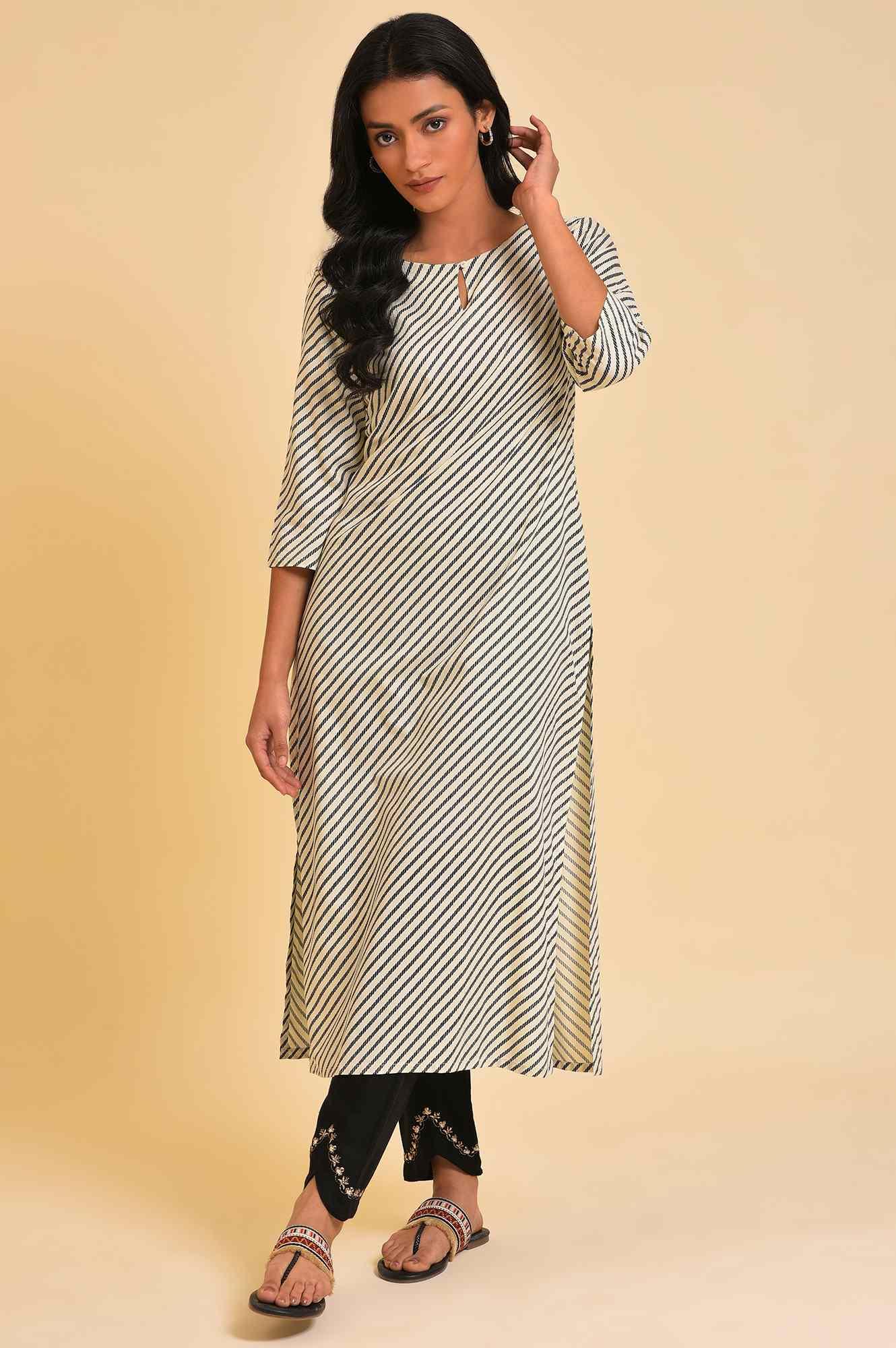 Black Embroidered Slim Pants - wforwoman