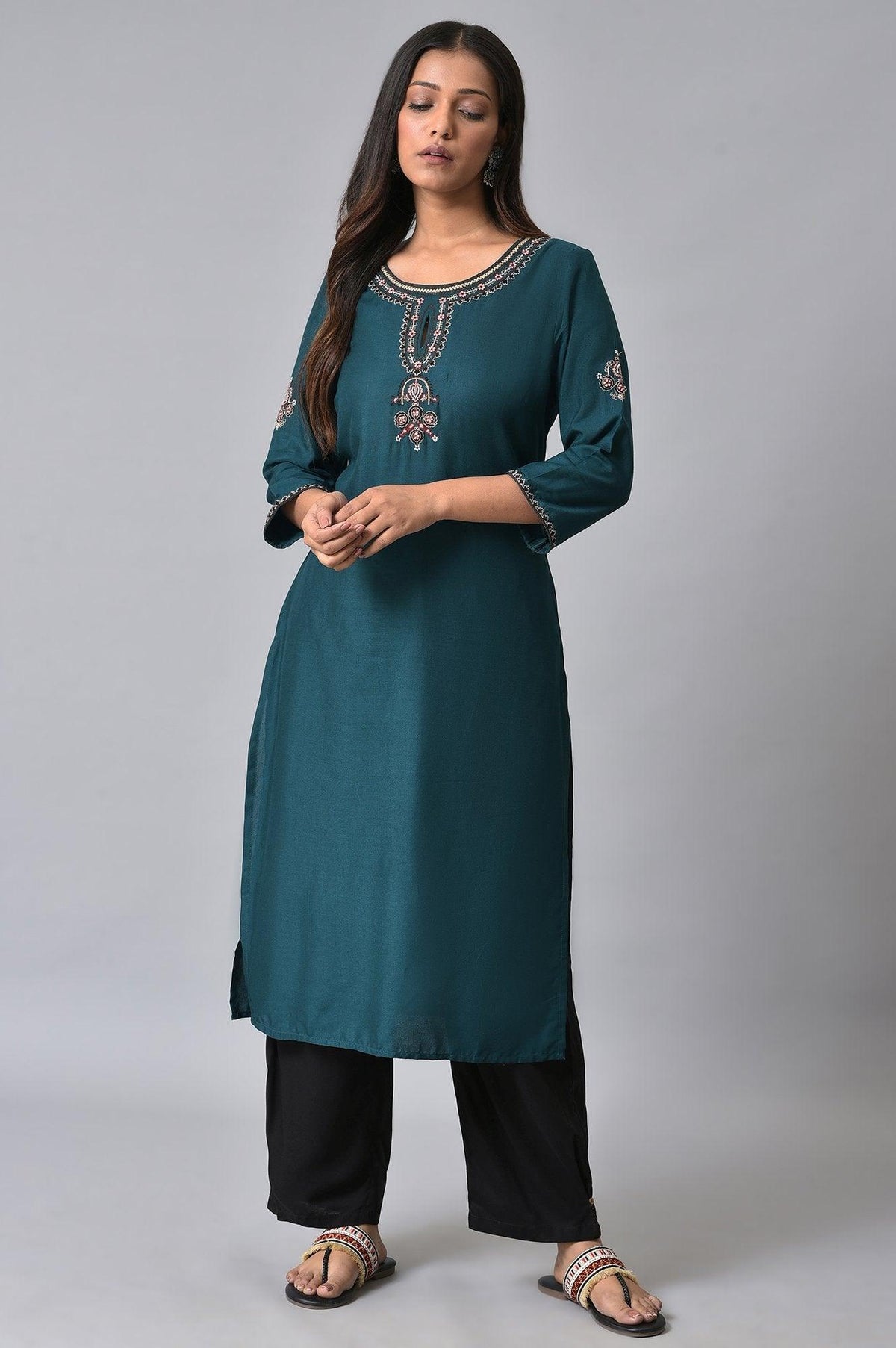 Teal Embroidered Plus Size Round Neck kurta - 20