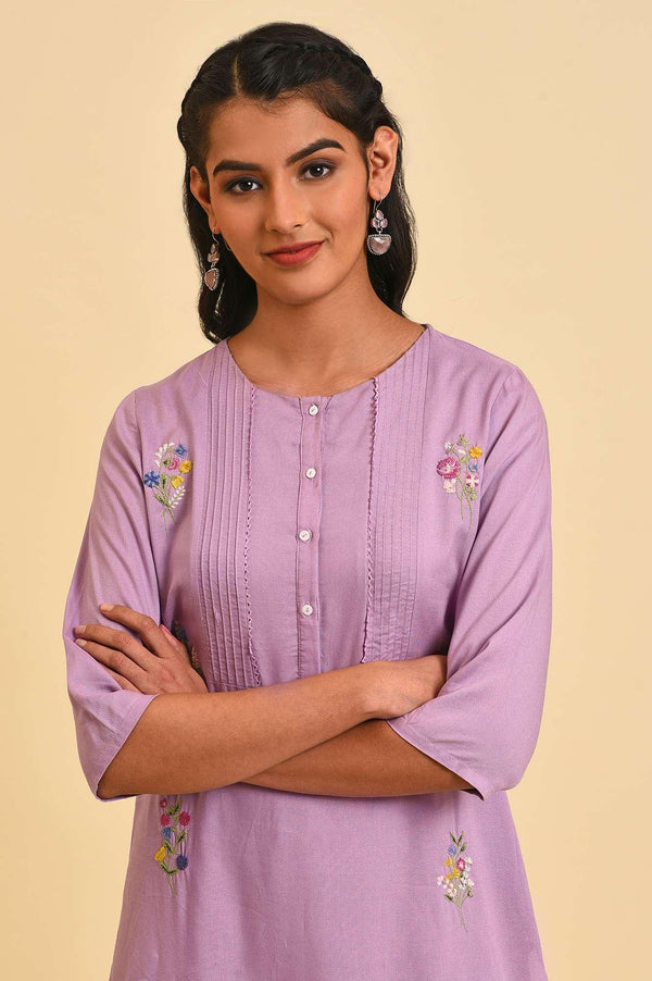 Ligh Purple Embroidered kurta Set