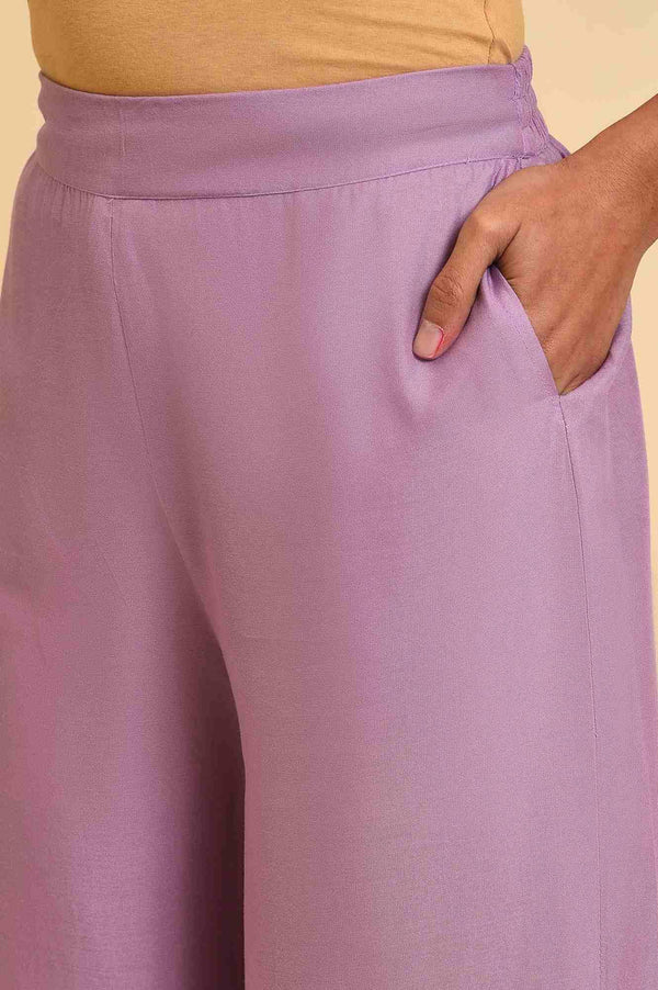 Ligh Purple Embroidered kurta Set