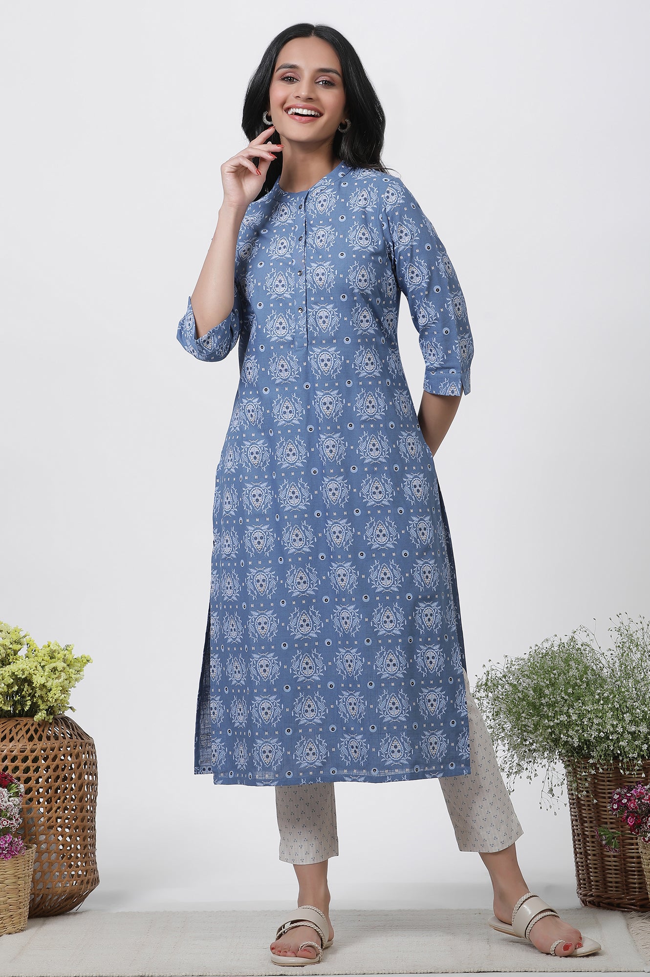 Blue Printed Casual Kurta And Slim Pants Set