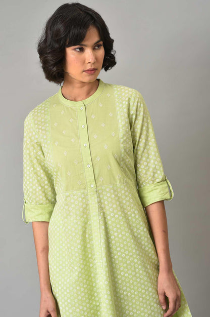 Pistachio Green Embroidered kurta And Pants Co-Ord Set - wforwoman