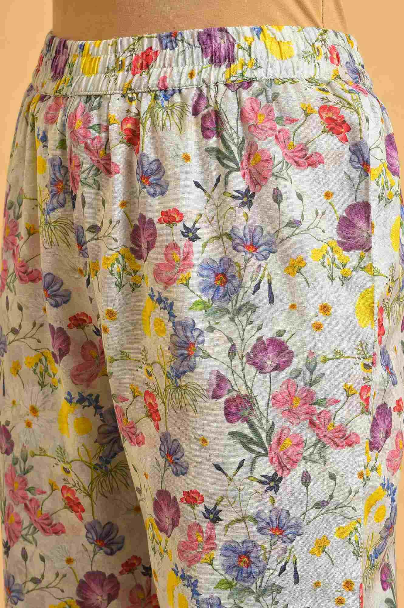 Ecru Floral Print-On-Print kurta Set - wforwoman