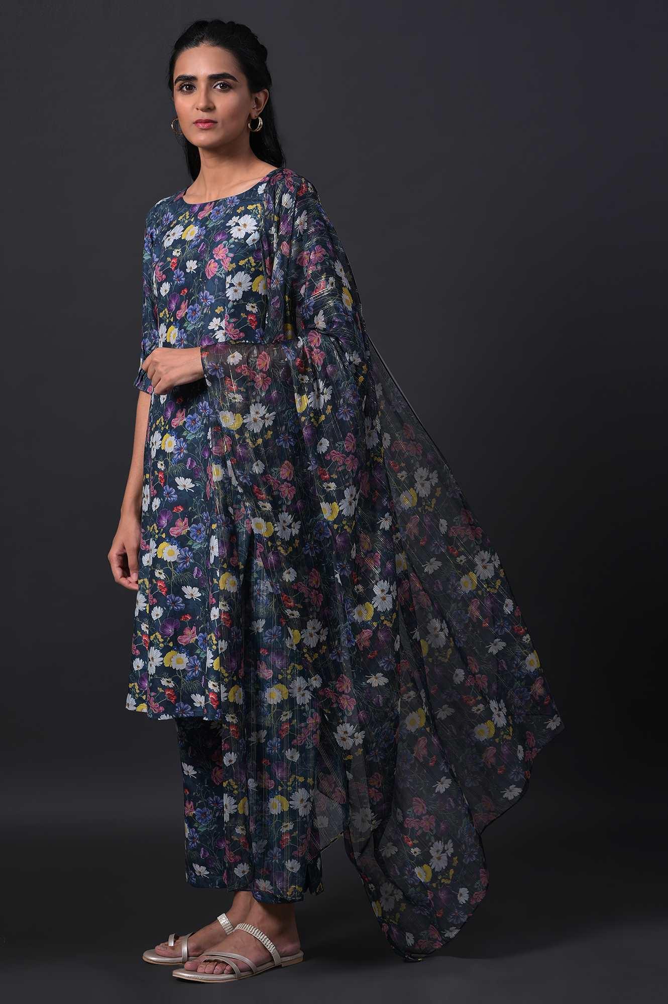 Dark Green Floral Print kurta With Straight Pants And Dupatta - wforwoman