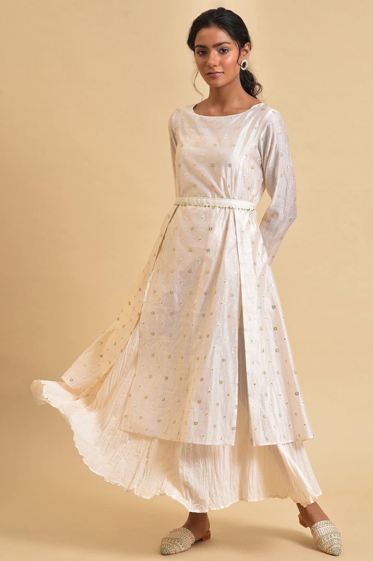 Layered Dress With Belt And Front Slit - XS
