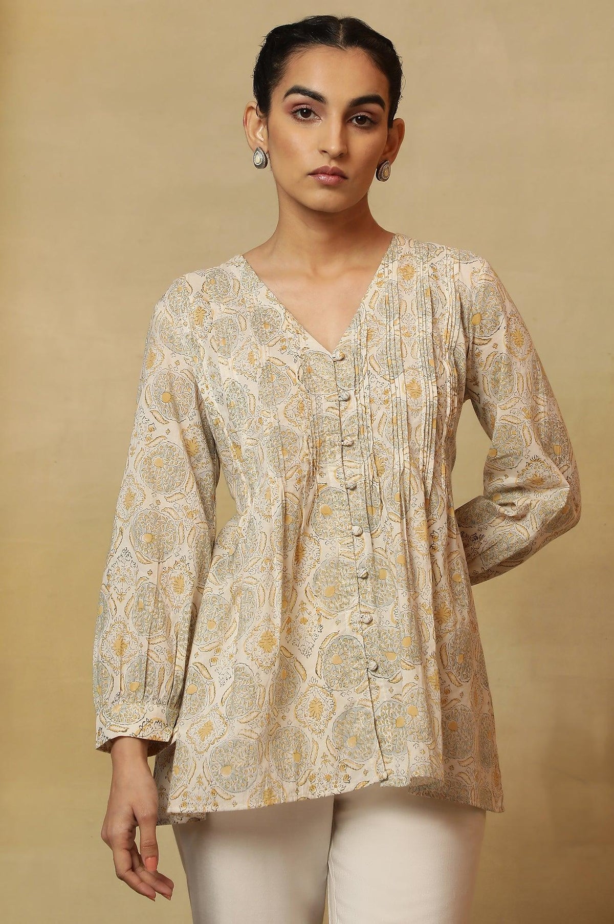 Ecru Block Print Pleated V-Neck Top - XS
