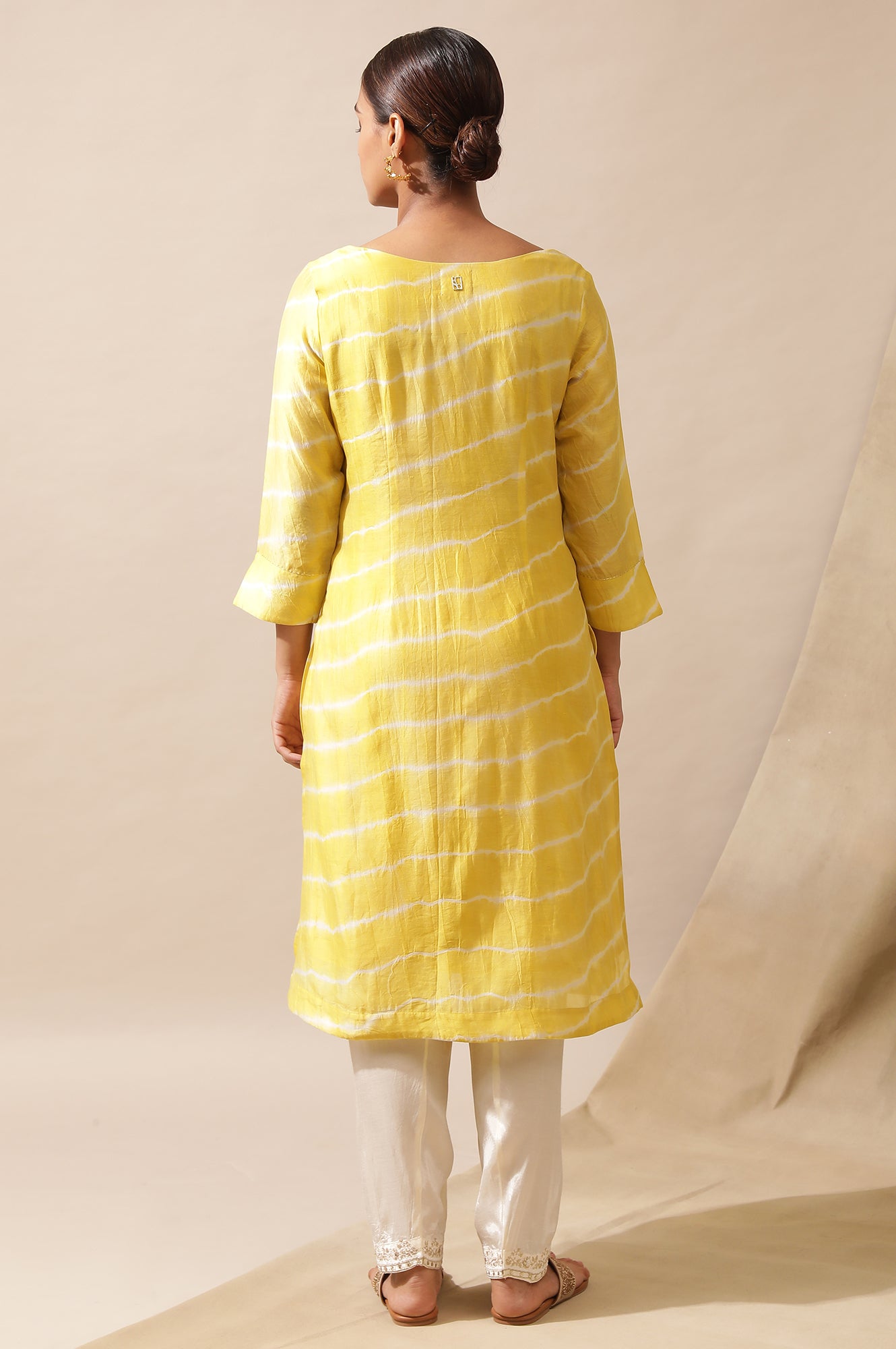 Yellow Cotton Silk Lehariya Kurta With Mukaish Embroidery