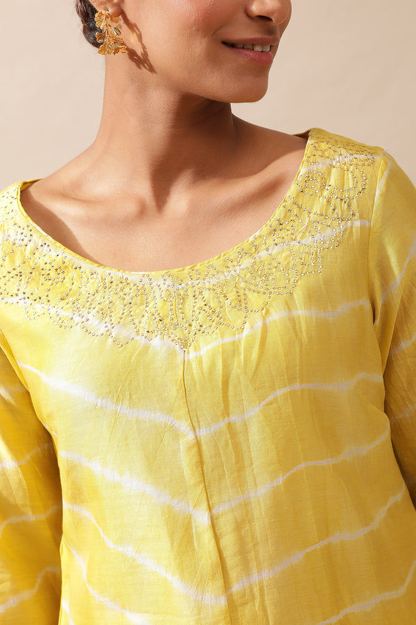 Yellow Cotton Silk Lehariya Kurta With Mukaish Embroidery