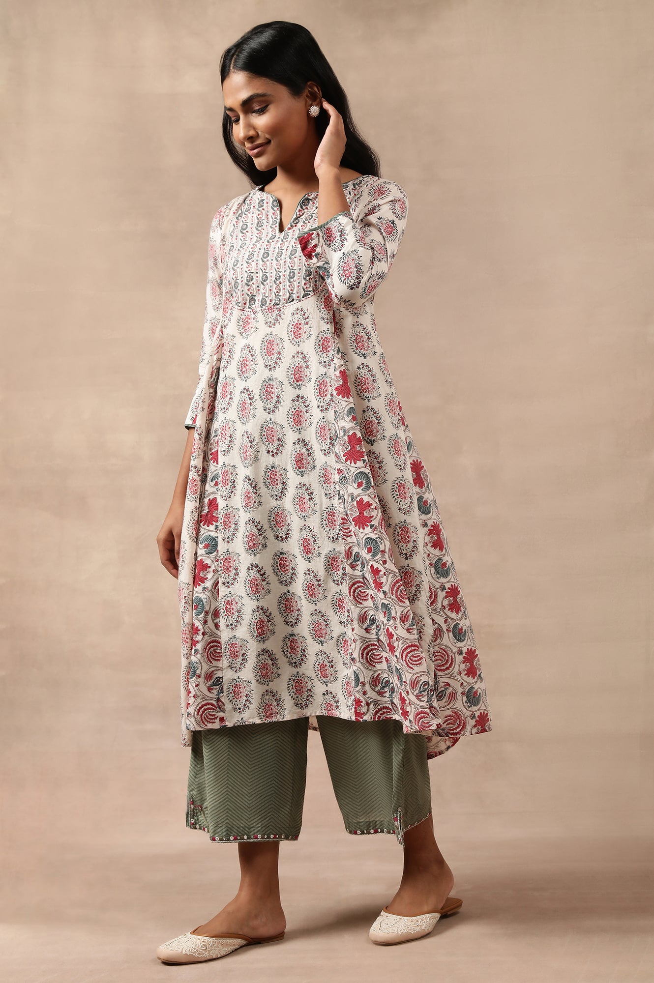 Olive Green Chevron Print Parallel Pants