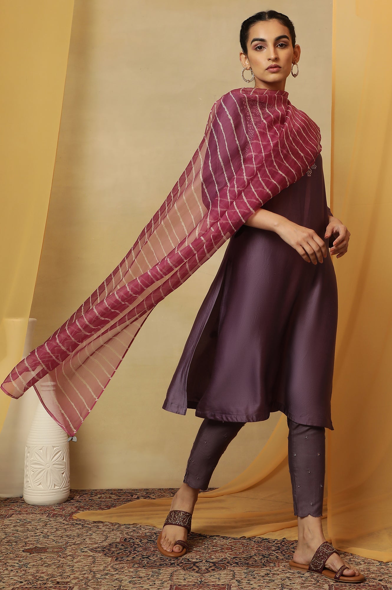 Purple Slim Pants In Silk Viscose Tussar