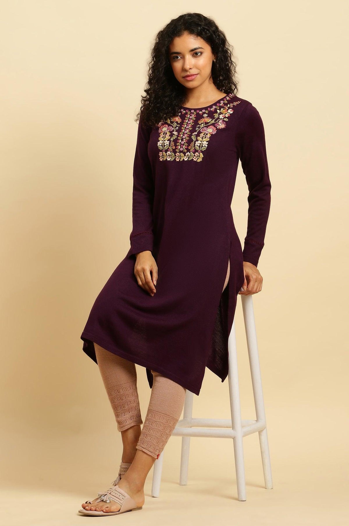 Purple Embroidered Winter Kurta And Tights Set - XS