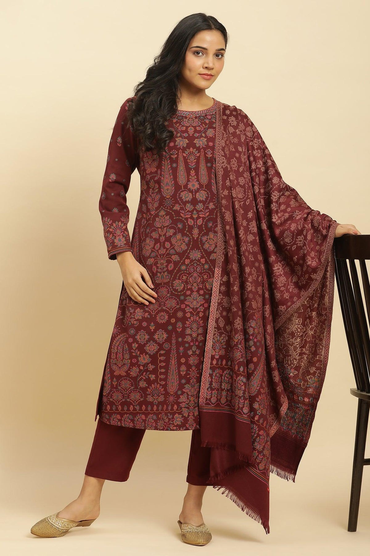 Maroon Printed Acrylic Kurta, Pants And Shawl Set - XS
