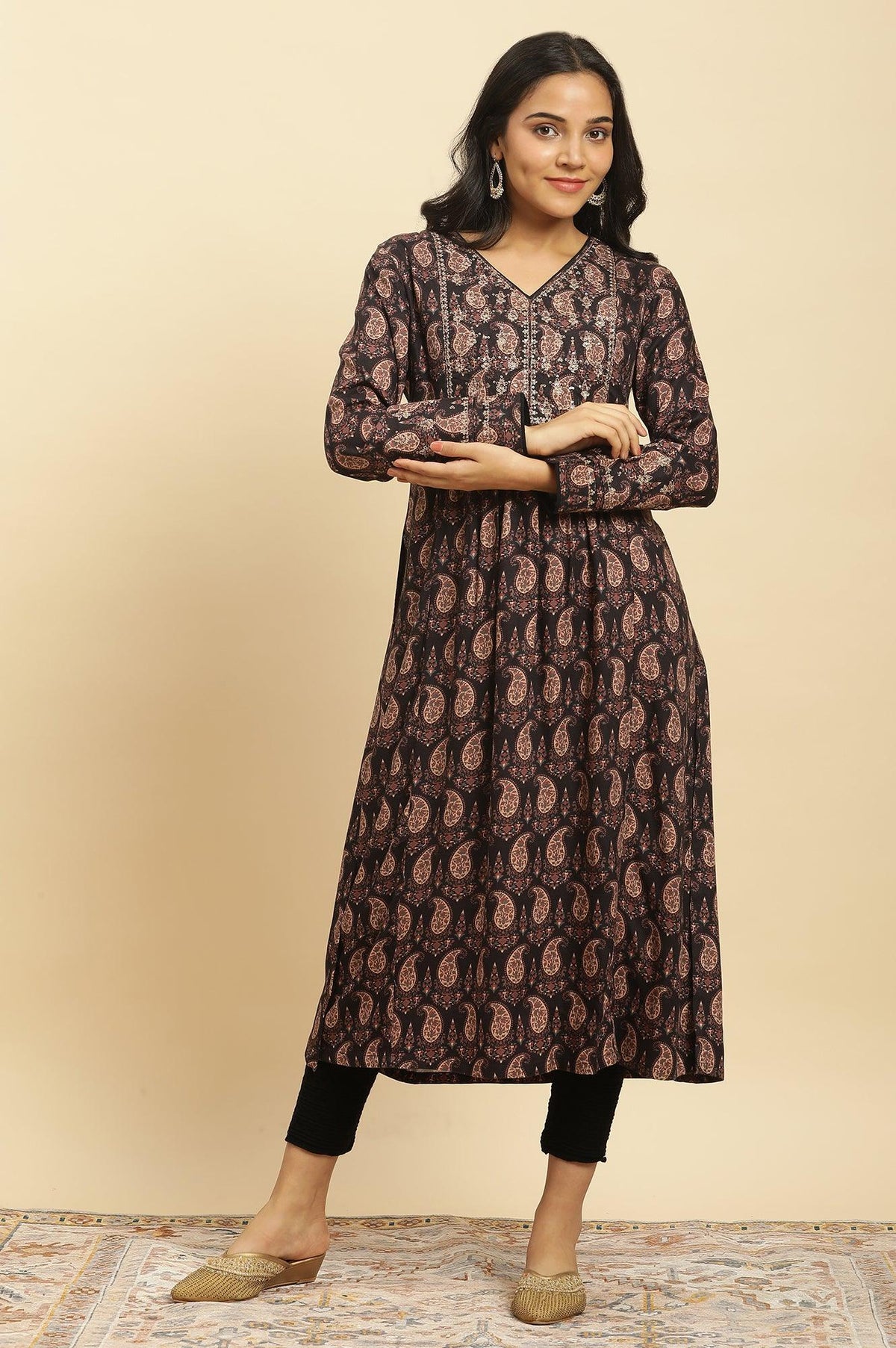 Black Paisley Printed Winter Kurta And Tights Set - XS