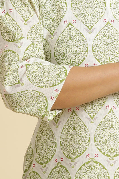 Ecru Straight Cotton Kurta In Green Paisley Print - wforwoman