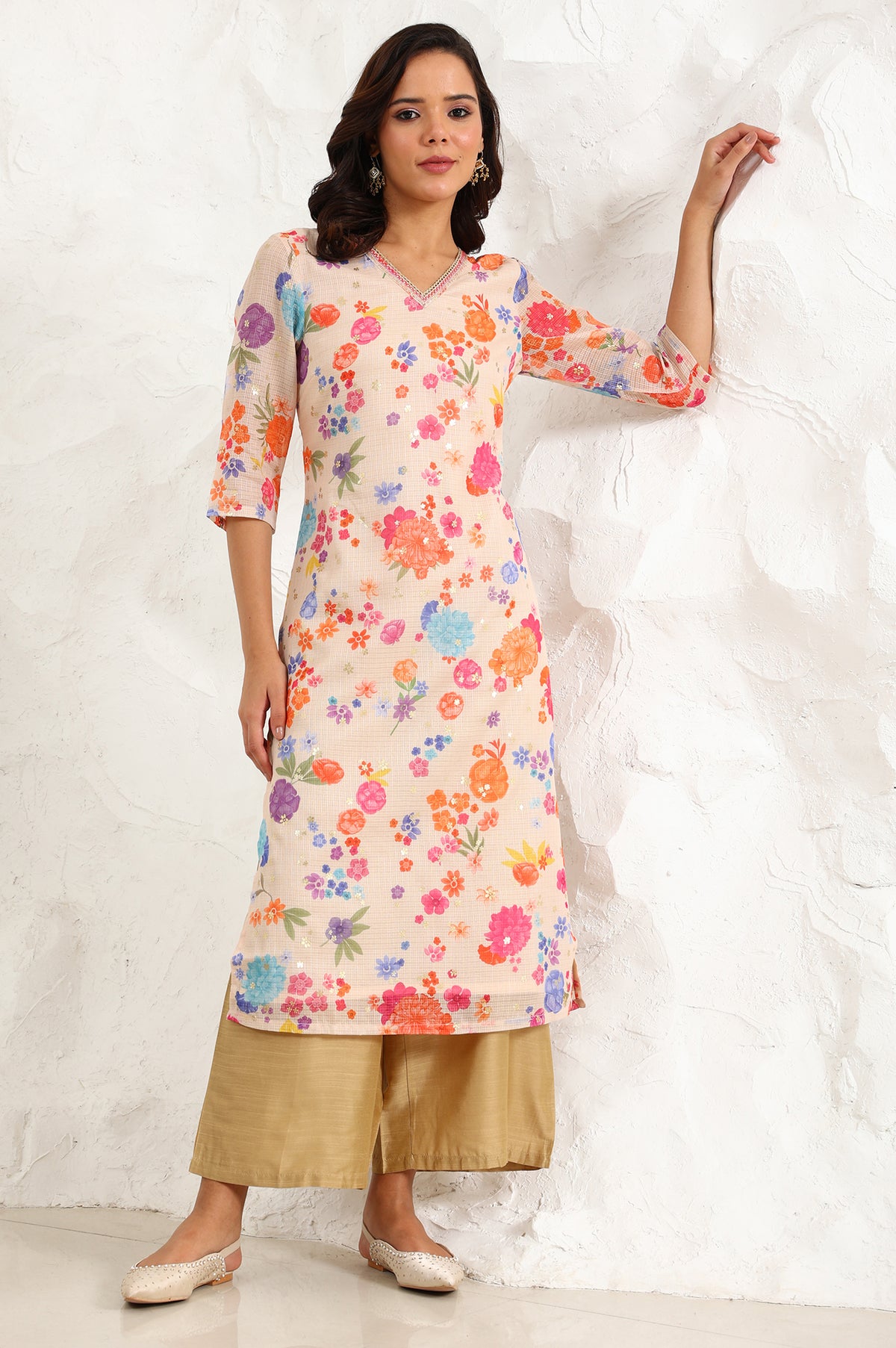 Cream Digital Foil Floral Printed Sequined Kota Straight Kurta - XS