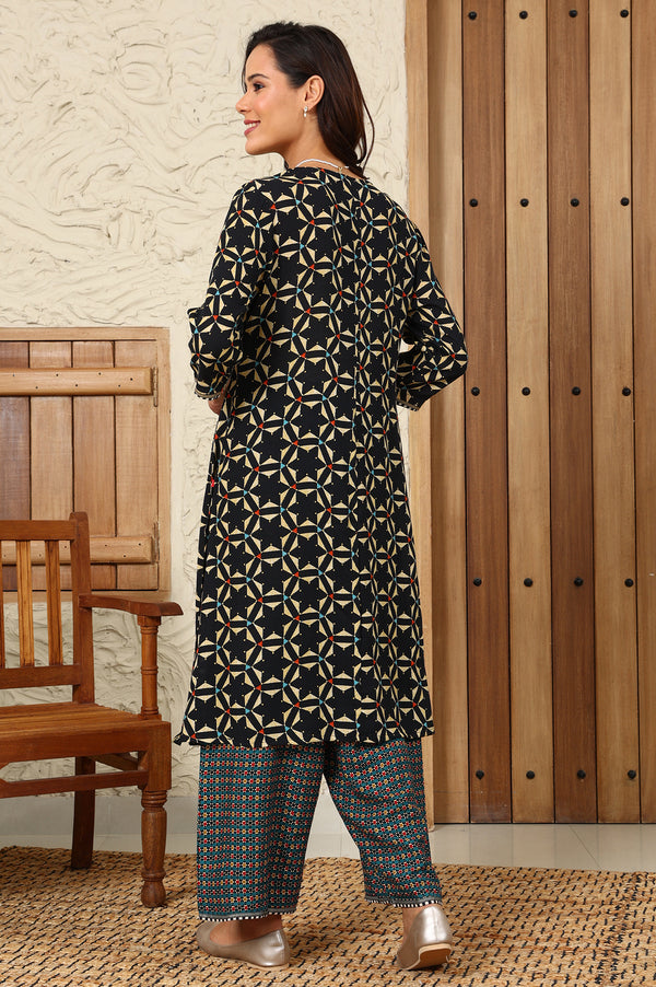Black Geometric Printed V-Neck Rayon Crepe Kurta With Sequin Detailing