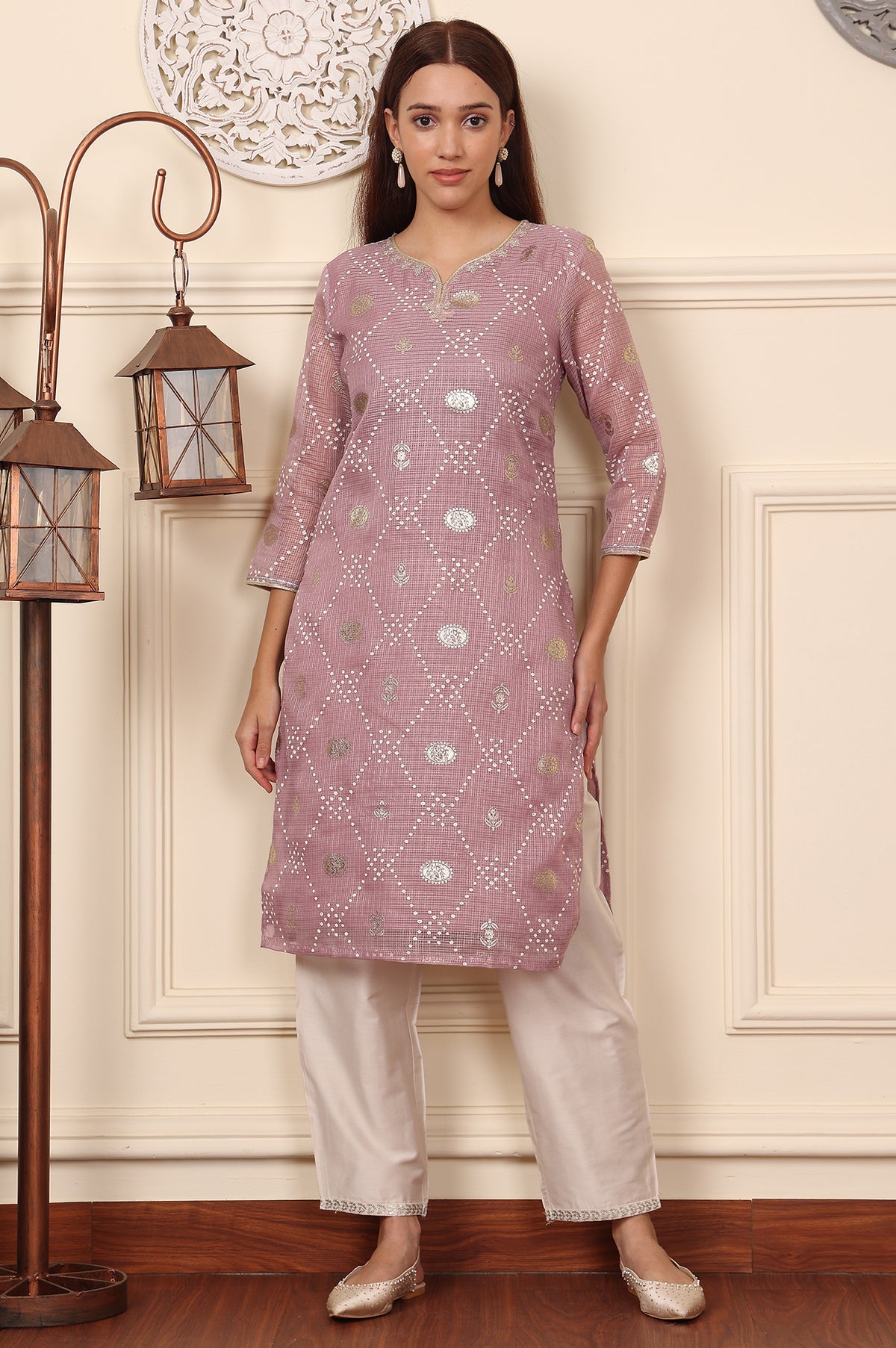 Purple Geometric Foil Printed Zari Embroidered Straight Kota Doriya Kurta - XS