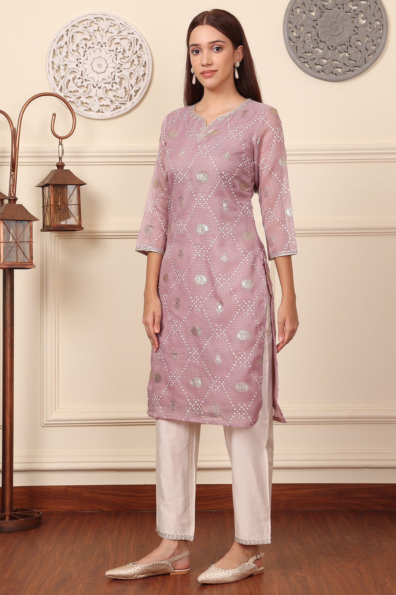 Purple Geometric Foil Printed Zari Embroidered Straight Kota Doriya Kurta