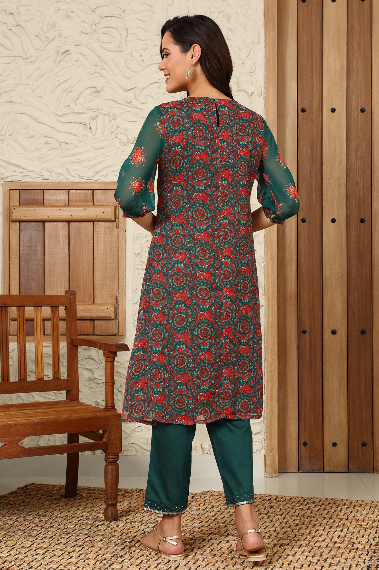 Green Floral Printed Dori Embroidered Chiffon Kurta With Attached Lining - wforwoman