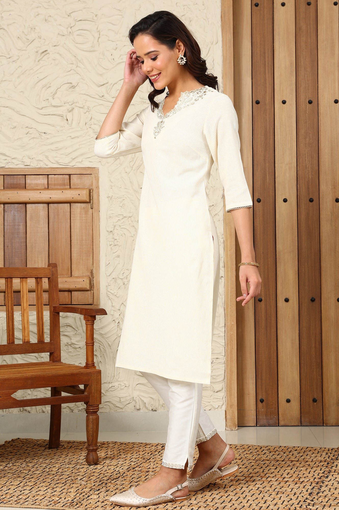 White Striped Yarn-Dyed Embroidered Straight Cotton Kurta