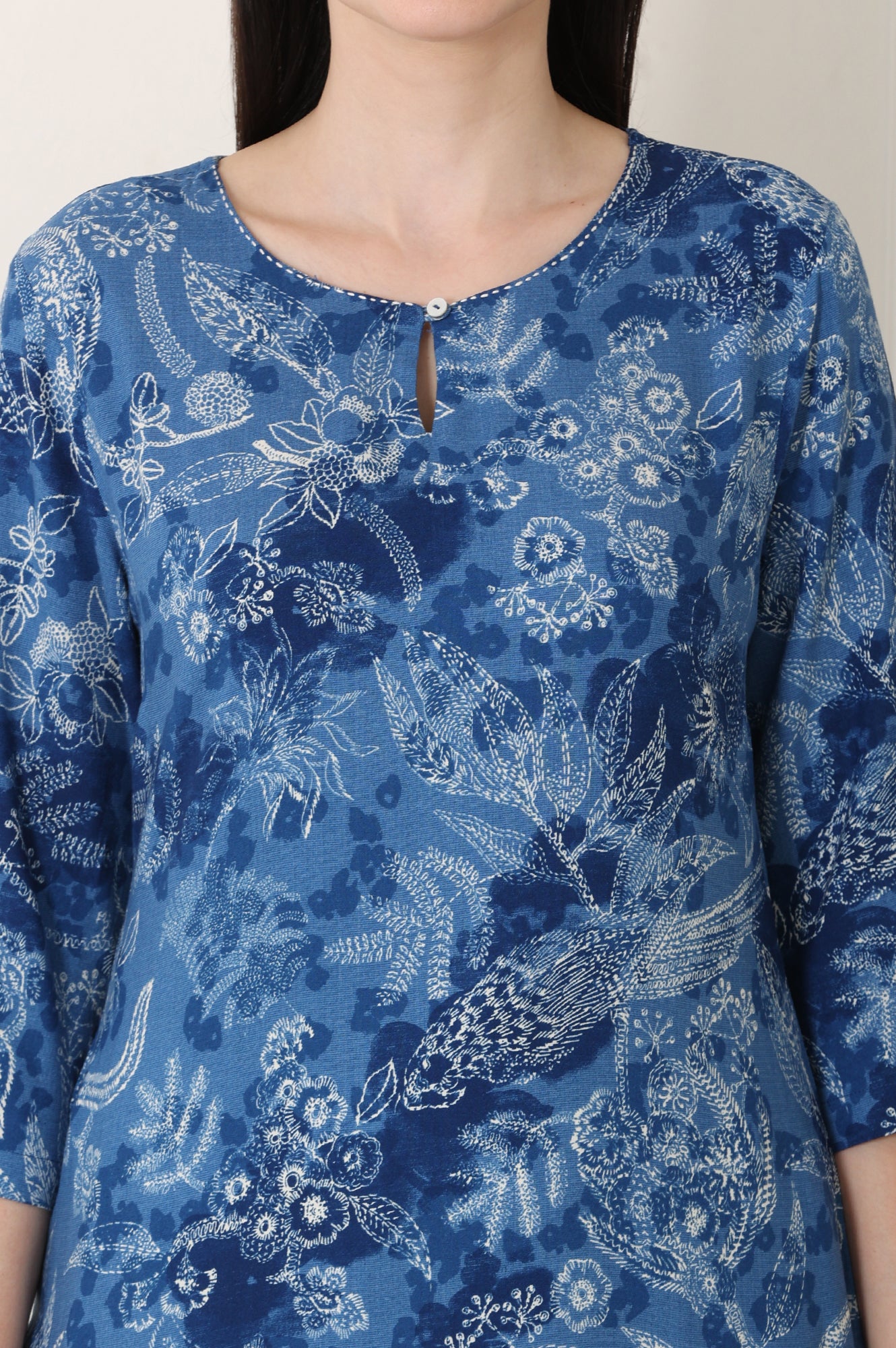 Indigo Blue Bird And Floral Printed Straight Kurta - wforwoman