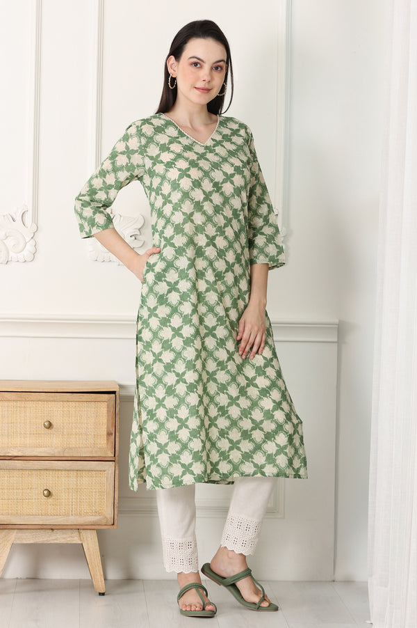 Green Floral Printed Cotton Blend Textured Straight Kurta