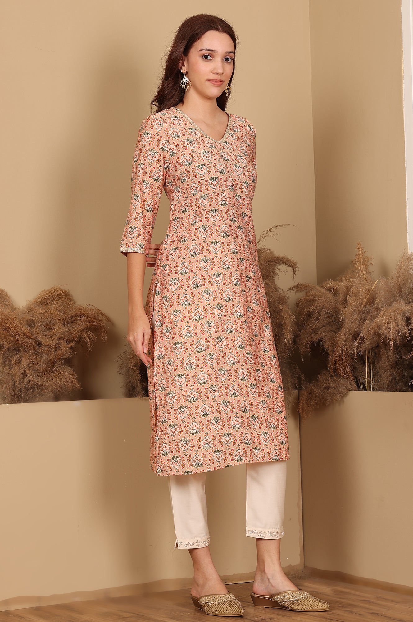 Peach Floral Printed Straight Kurta With Lace Highlight - wforwoman