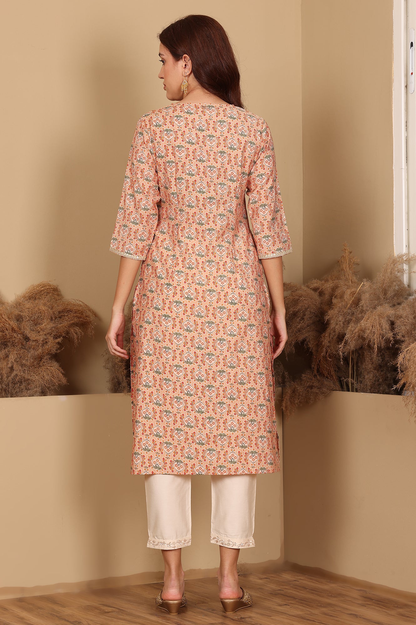 Peach Floral Printed Straight Kurta With Lace Highlight - wforwoman