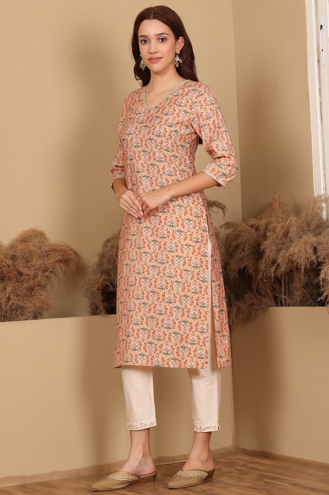 Peach Floral Printed Straight Kurta With Lace Highlight - wforwoman
