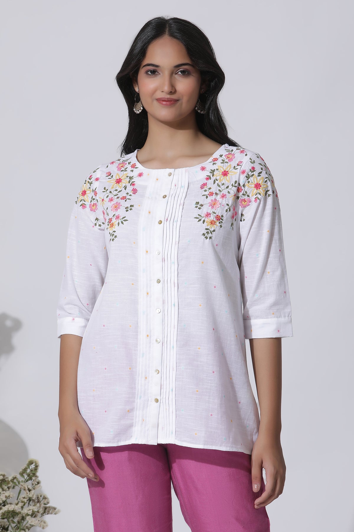 White Embroidered Cotton Top With Pintucks - XS