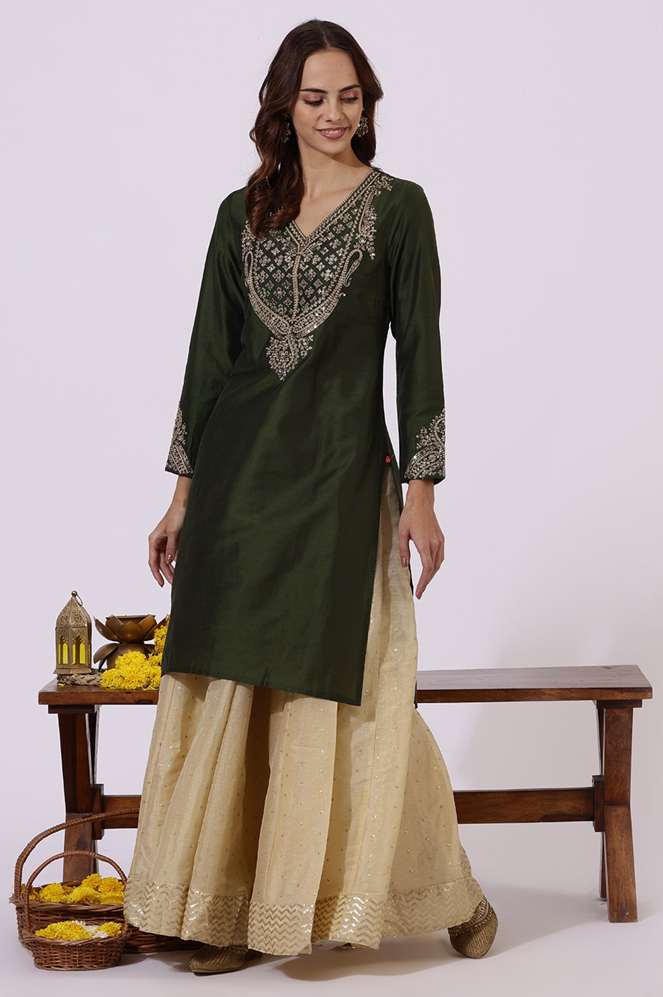 Gold Solid Sequins Flarred Skirts