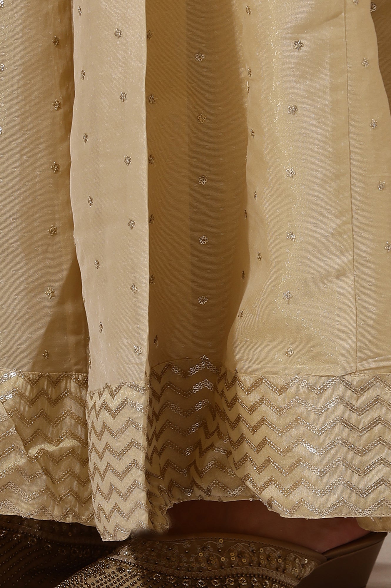 Gold Solid Sequins Flared Woven Skirt