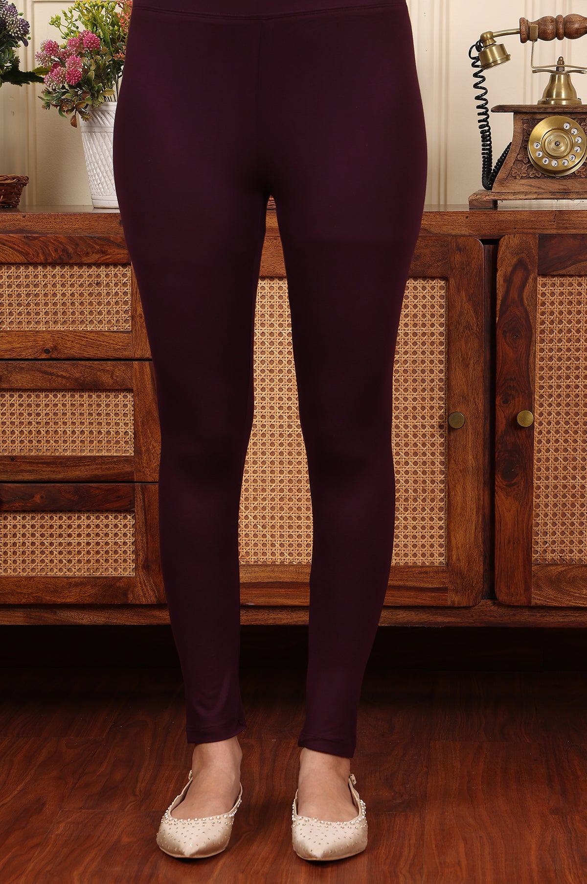 Wine Solid Viscose Lycra Tights With Elasticated Band - S