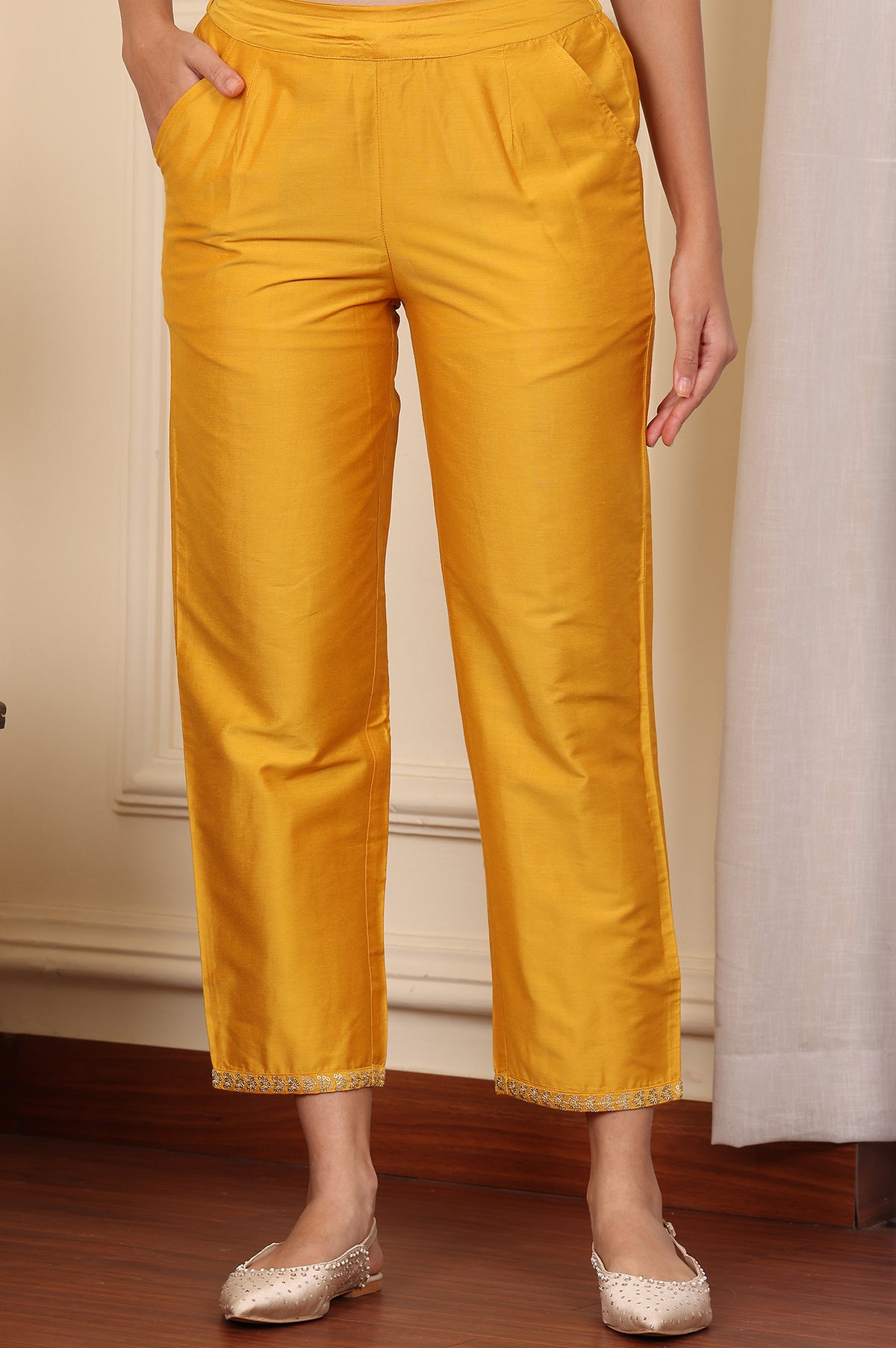 Yellow Straight Pants With Embroidered Hemline - S