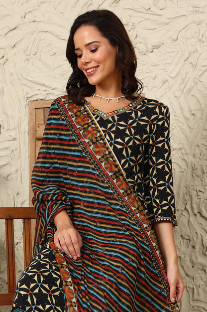Multi-Coloured Stripe Printed Chiffon Dupatta