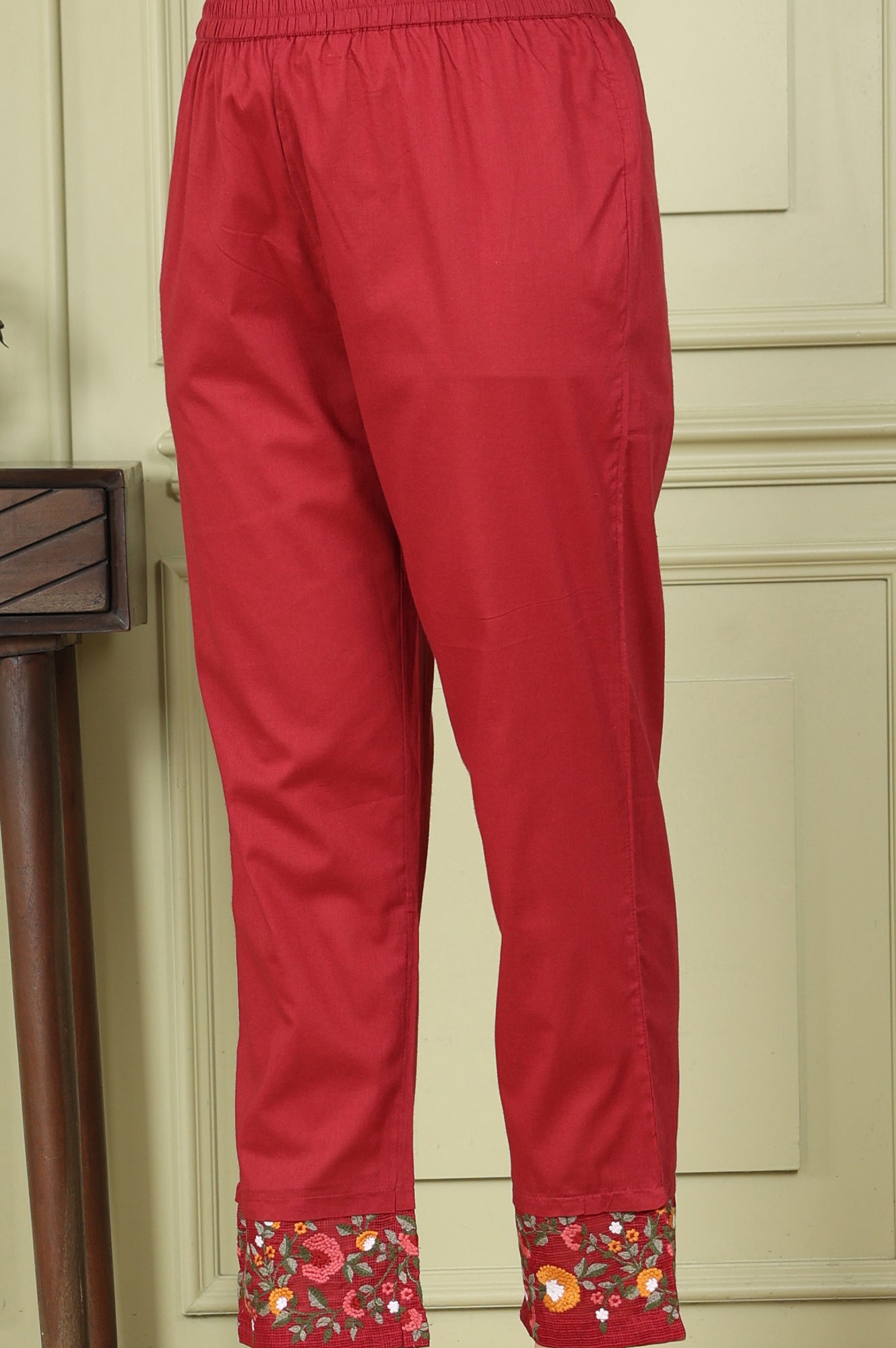 Maroon Floral Thread Embroidered Gathered Pure Cotton Sleeveless Kurta, Pants And Dupatta Set - wforwoman