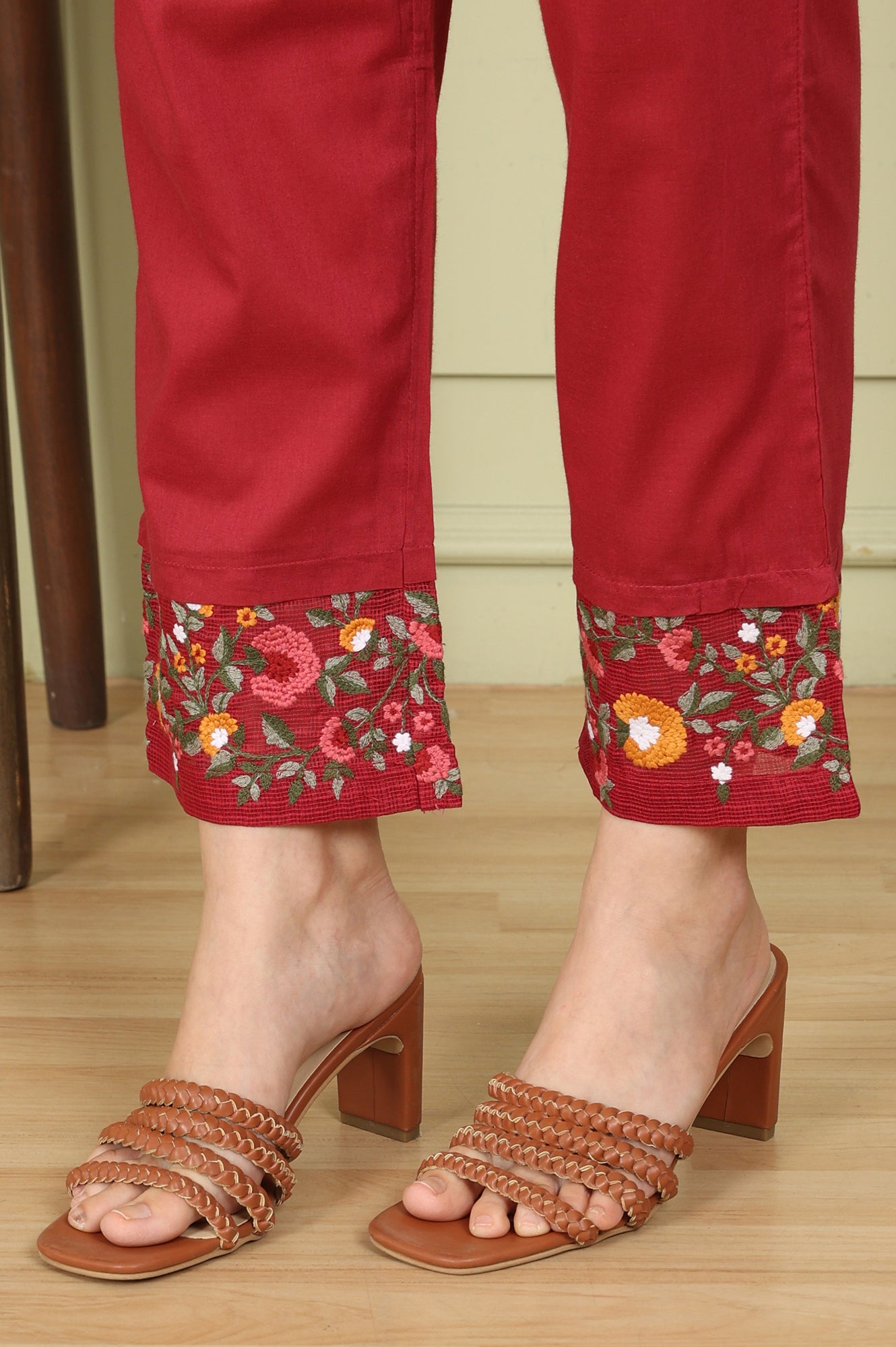 Maroon Floral Thread Embroidered Gathered Pure Cotton Sleeveless Kurta, Pants And Dupatta Set