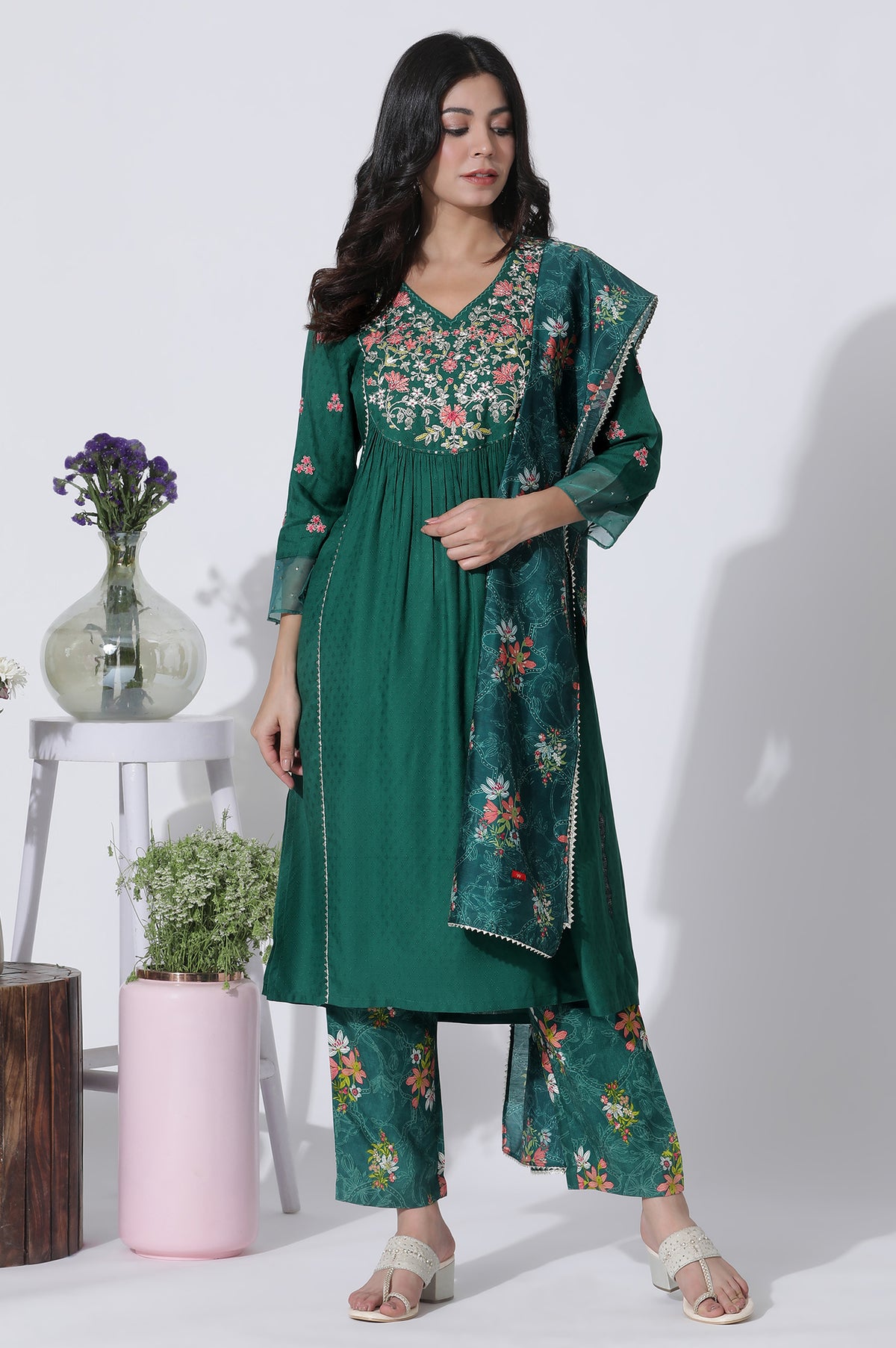 Emerald Green Panelled Embroidered Kurta, Pants And Printed Chanderi Dupatta - XS