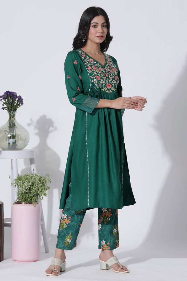 Emerald Green Panelled Embroidered Kurta, Pants And Printed Chanderi Dupatta