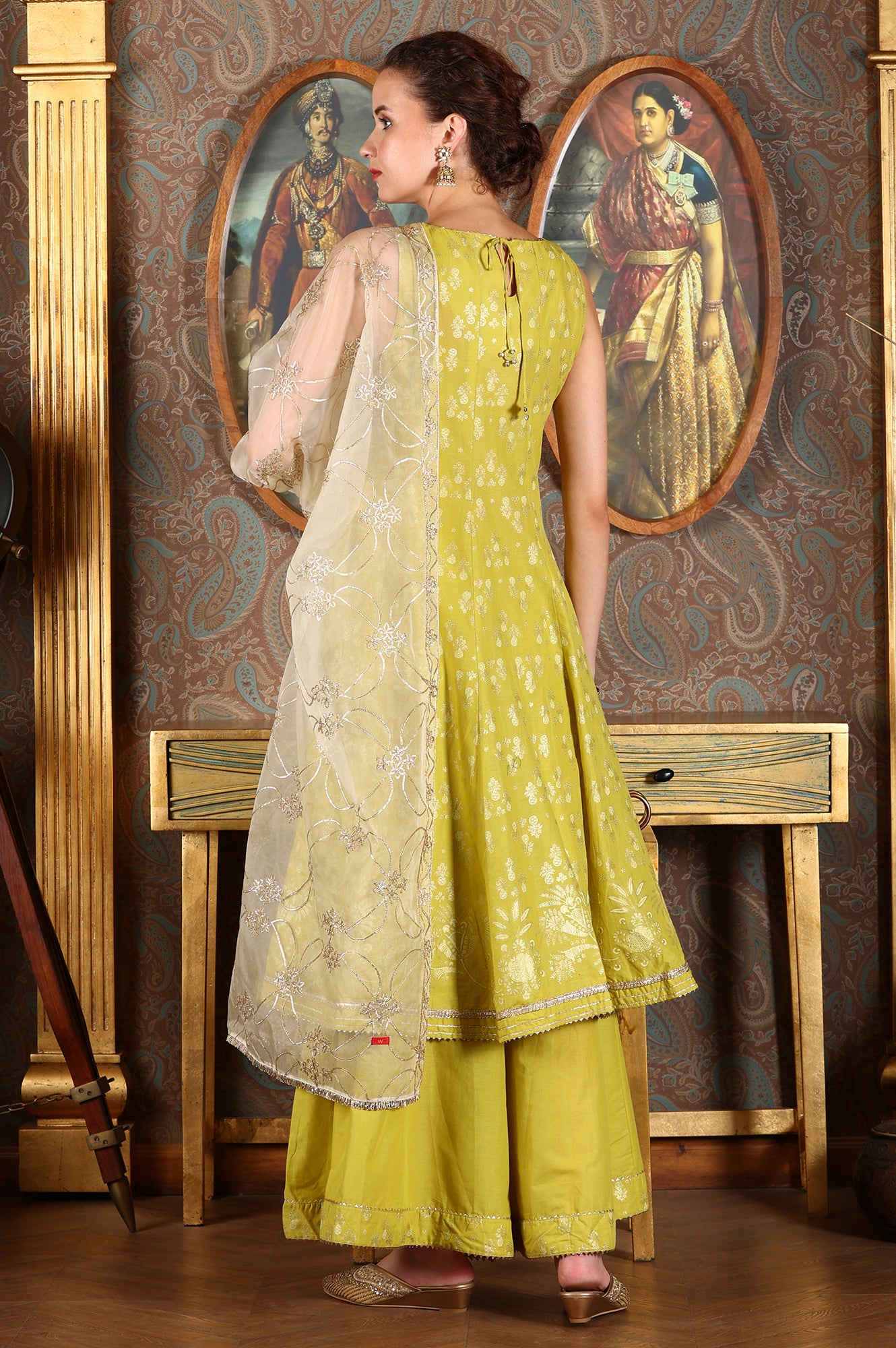 Green Glitter Printed Embellished Sleeveless Flared Kurta, Culottes And Embroidered Dupatta Set