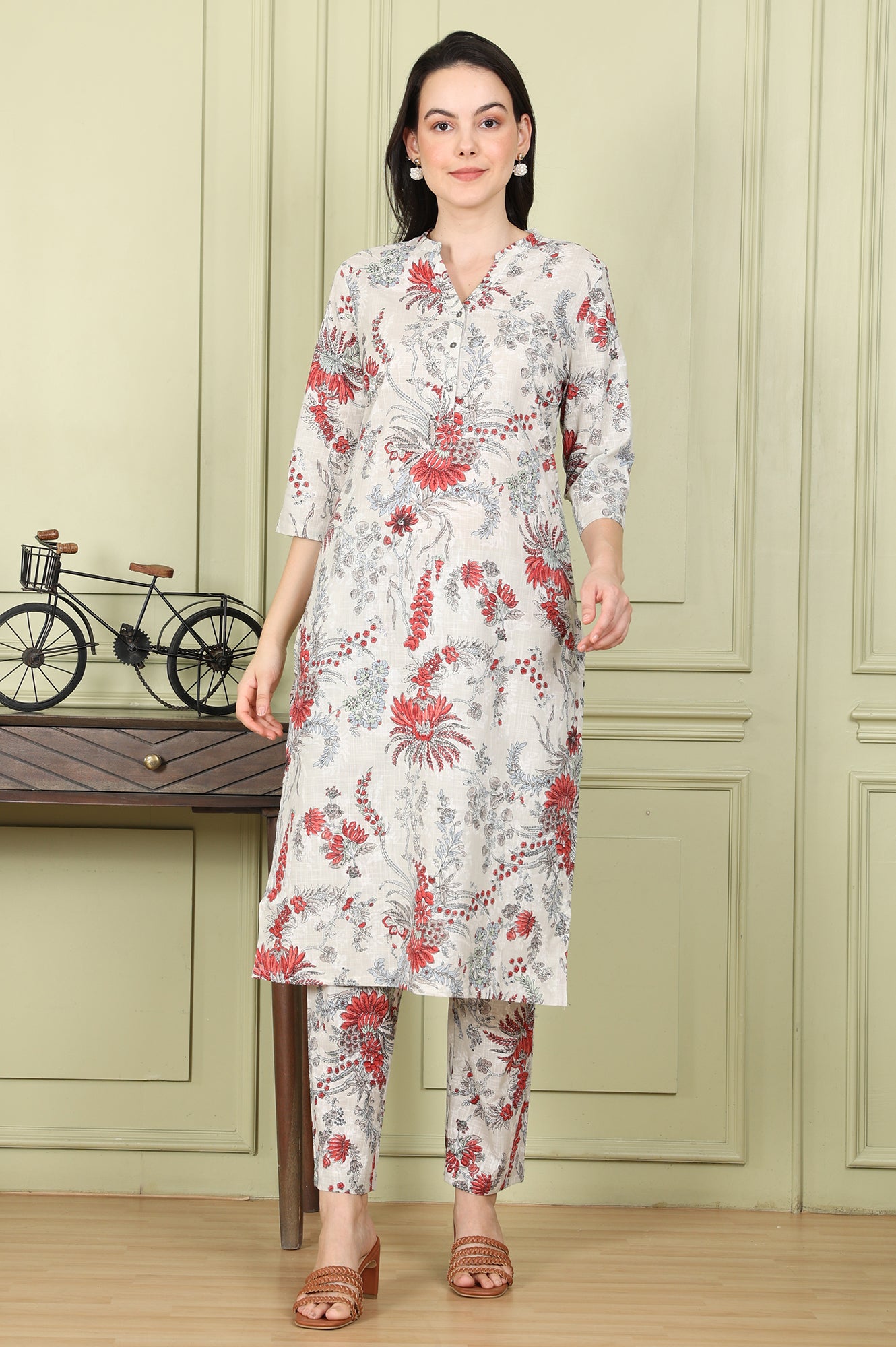 White Floral Printed Pure Cotton Straight Kurta And Pants Set - wforwoman