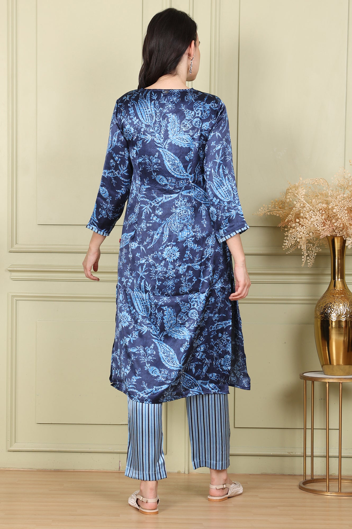 Blue Floral Printed With Thread Work Japenese Satin Kurta And Pants Set - wforwoman