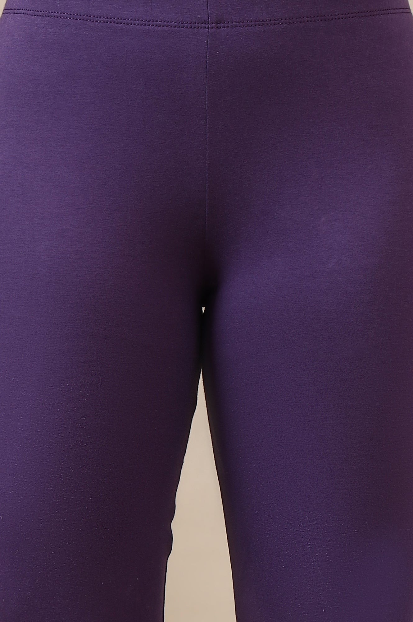 Purple Solid Skinny Fit Cotton Leggings With Slip On Closure