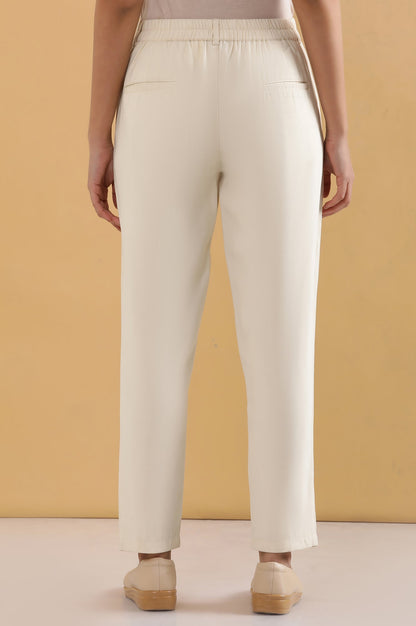 Off White Solid Straight Fit Rayon Pants With Belt Loops