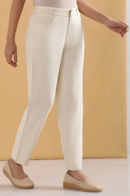 Off White Solid Straight Fit Rayon Pants With Belt Loops