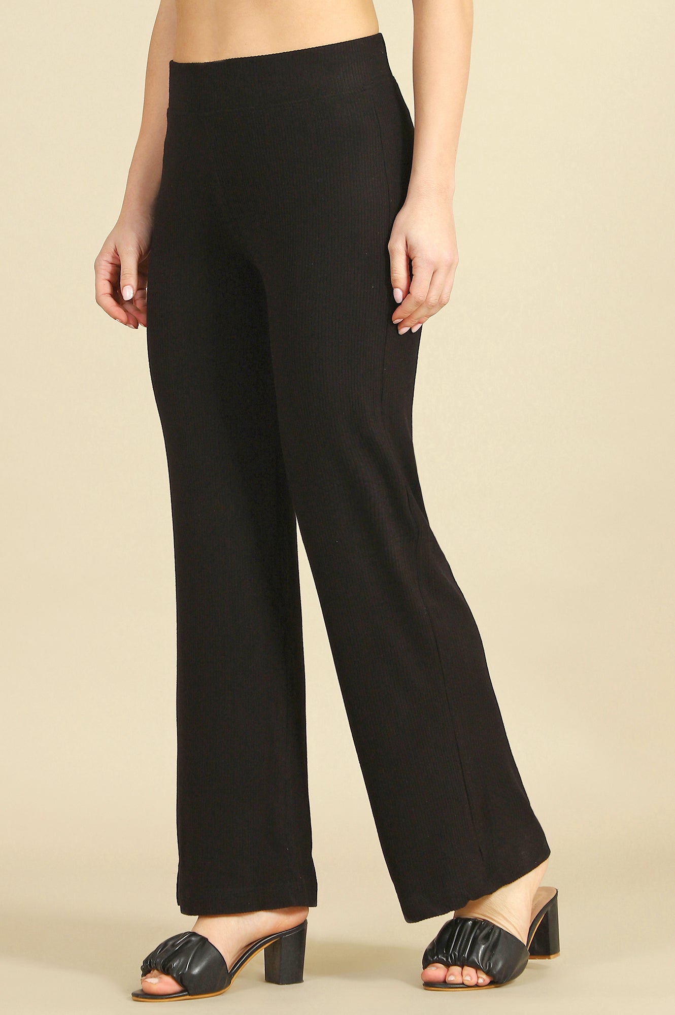 Black Solid Rayon Straight Trousers &amp; Pants