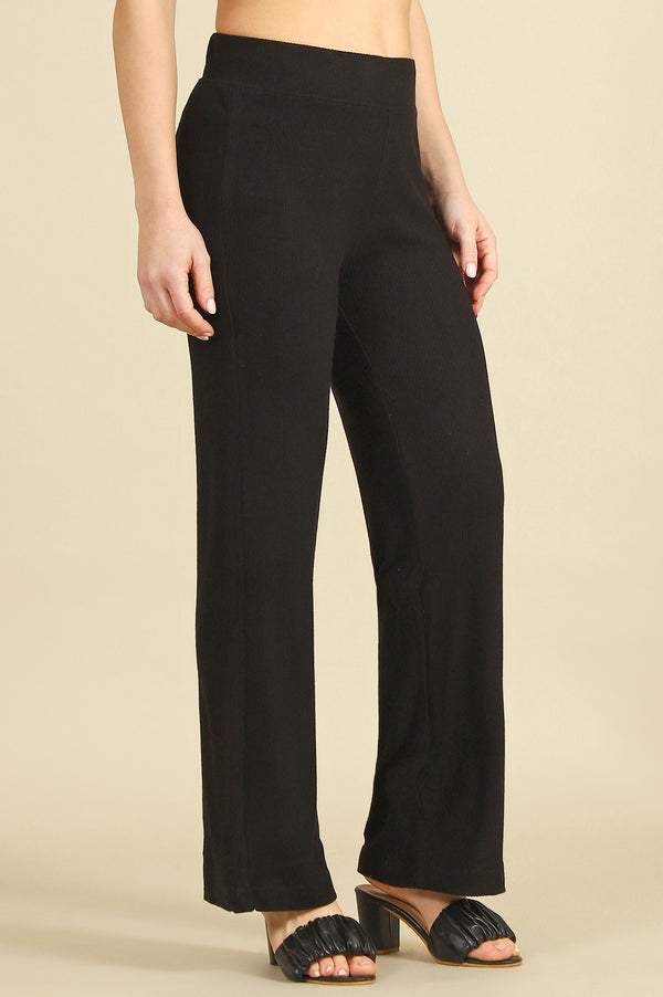 Black Solid Straight Fit Pants With Slip On Closure
