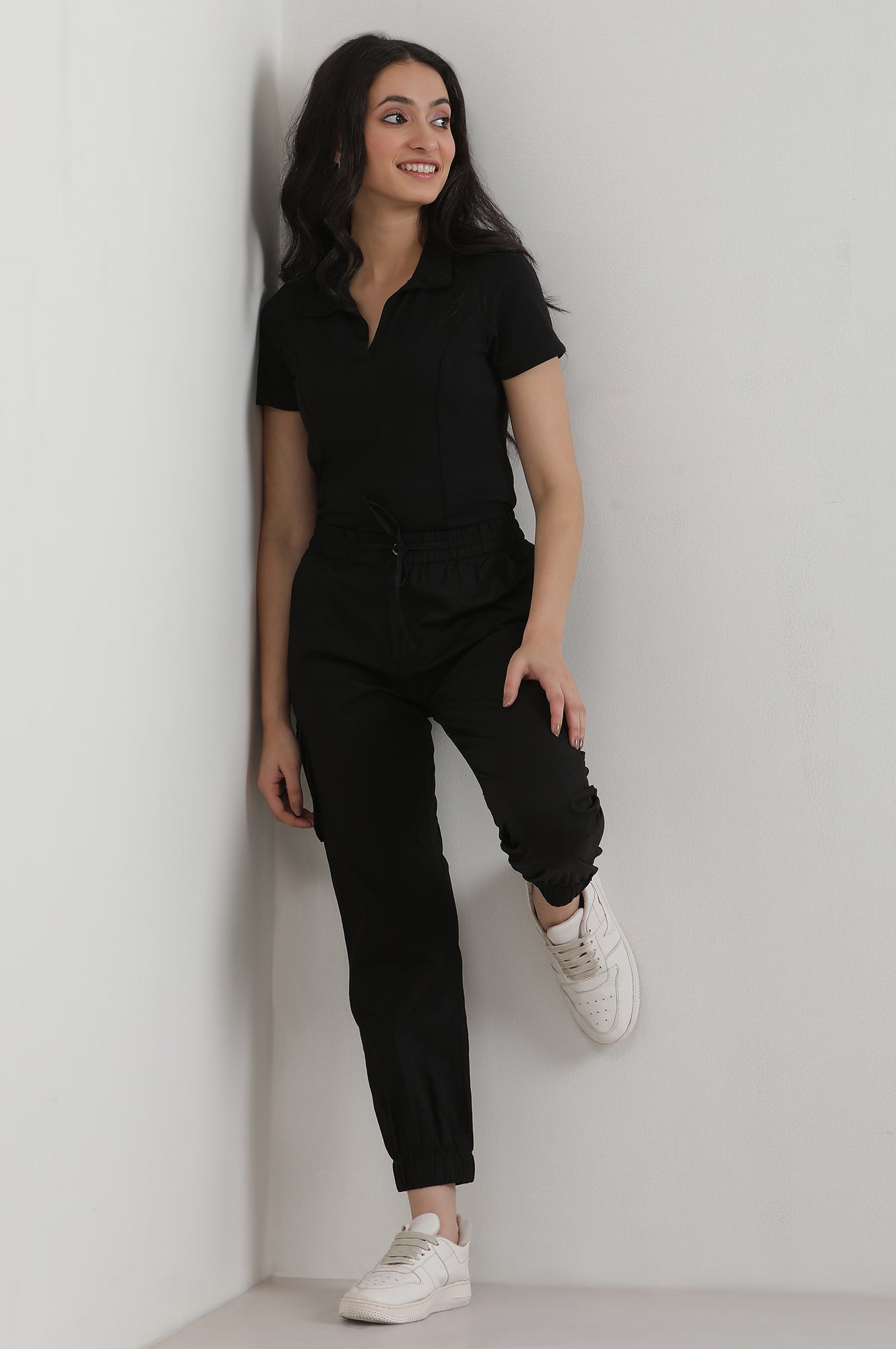 Black Solid Pure Cotton Straight Trousers &amp; Pants